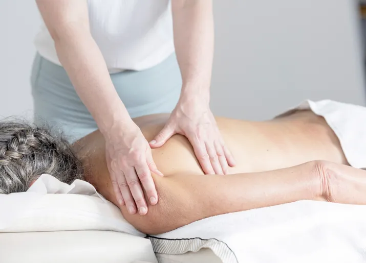 Klassische Massage im Equiloft Studio
